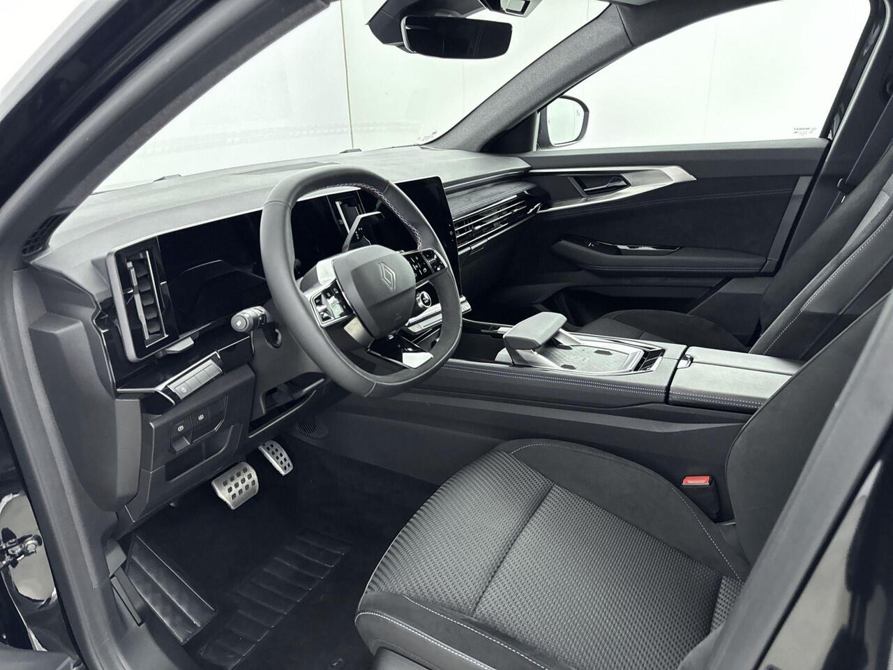 Renault Austral 1.2 E-Tech Full Hybrid Techno Esprit Alpine 200PK | Google Navigatie | Stoelmassage | Stoel- en Stuurverwarming | Dodehoek Detectie | Adaptieve Cruise Control | Achteruitrijcamera | Apple CarPlay & Android Auto