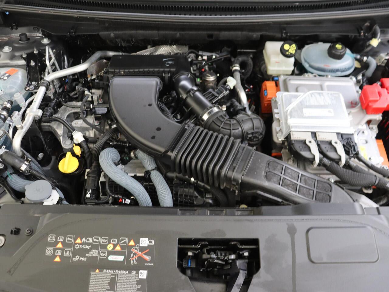 Renault Austral 1.2 E-Tech full hybrid 200 techno esprit Alpine | Automaat | Verwarmbare stoelen | Achteruitrijcamera