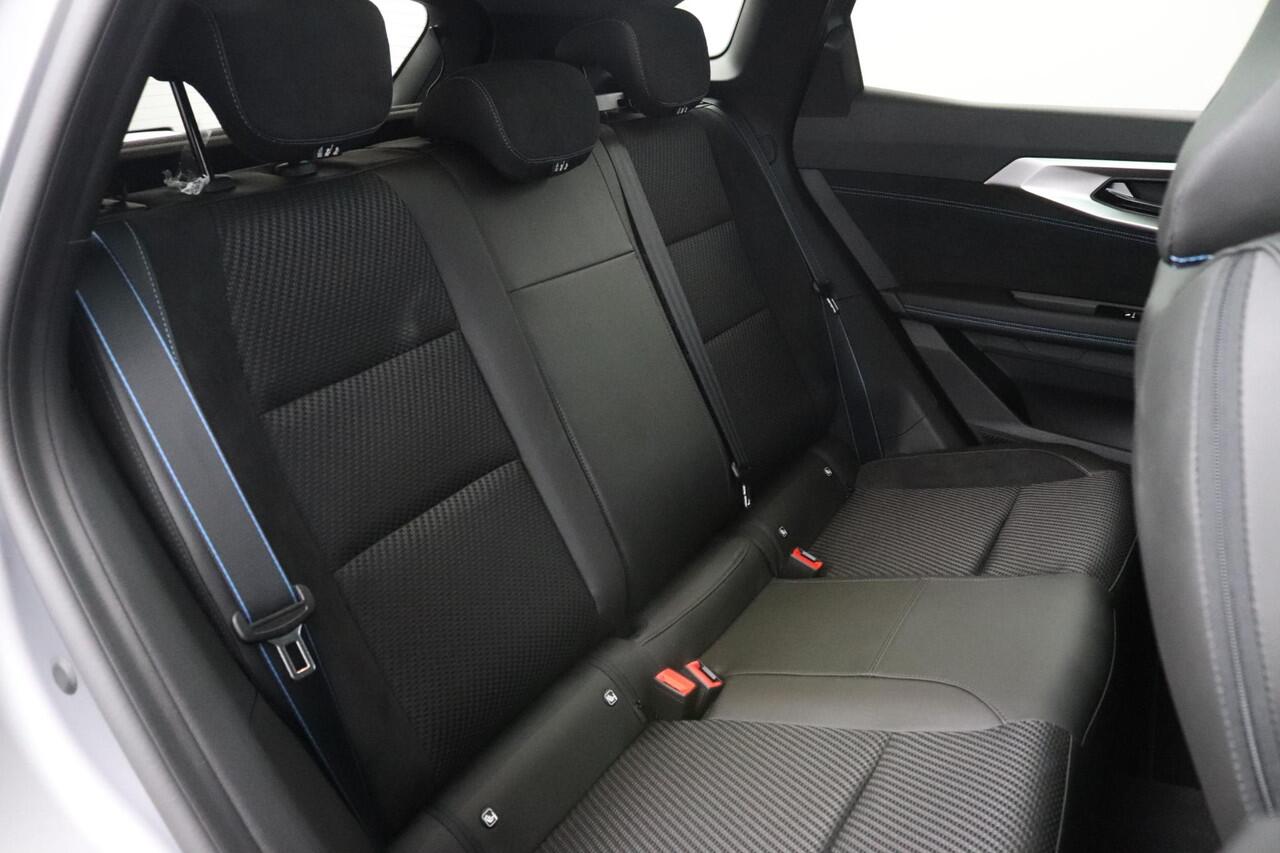 Renault Austral 1.2 E-Tech full hybrid 200 Esprit Alpine | Panoramadak | Mat Grijs | Eektrische achterklep |