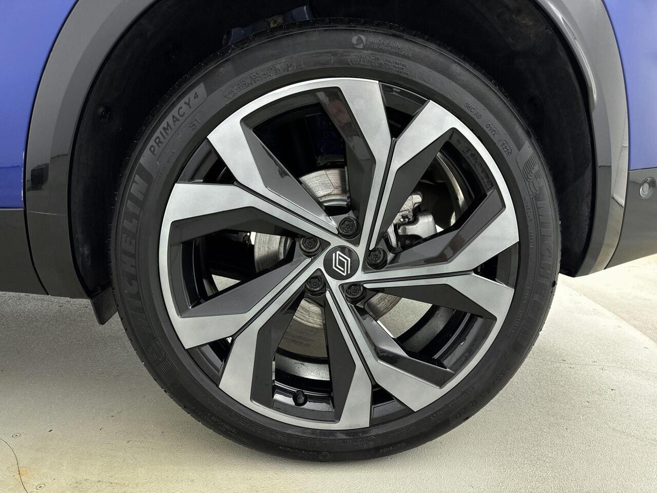 Renault Austral 1.2 E-Tech Full Hybrid Techno Esprit Alpine 200PK | Google Navigatie | Adaptieve Cruise Control | Achteruitrijcamera | 20'' Inch Lichtmetalen Velgen | Apple CarPlay & Android Auto | Electr Stoelen met massagefunctie | Voorruitverwarming |