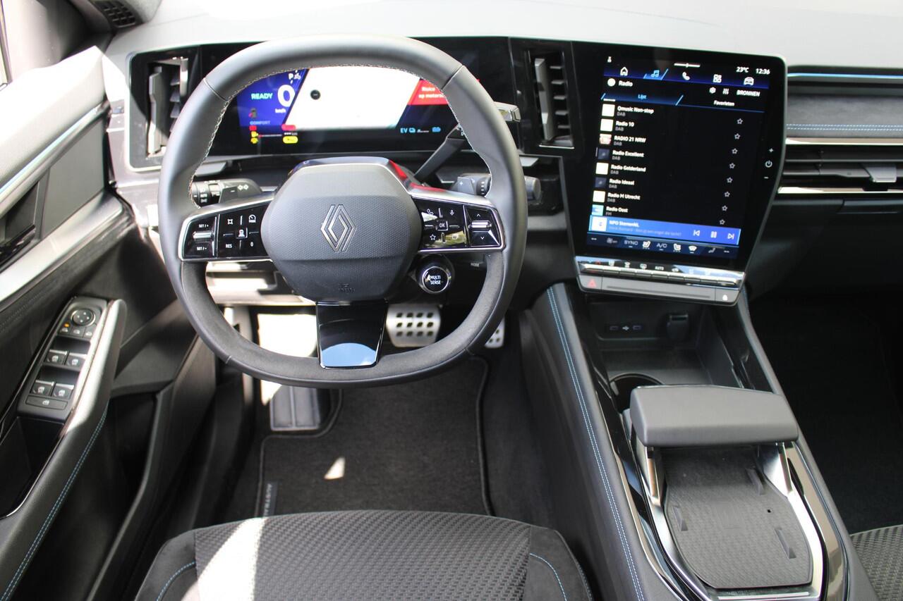 Renault Austral 1.2 E-Tech full hybrid 200 techno esprit Alpine Navigatiesysteem | Achterruitrij camera | Dodehoek detectie | Stoel elektrisch verstelbaar