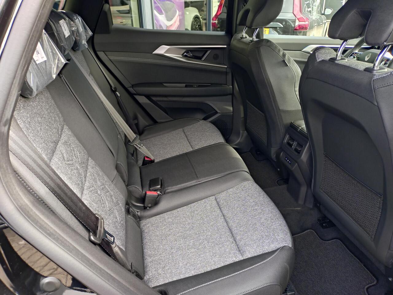 Renault Austral 1.2 E-Tech full hybrid 200 techno / GOOGLE MAPS / STOEL- STUUR- VOORRUITVERWARMING / ELEKTRISCHE ACHTERKLEP / ADAPTIEVE CRUISECONTROL / CLIMATE CONTROL