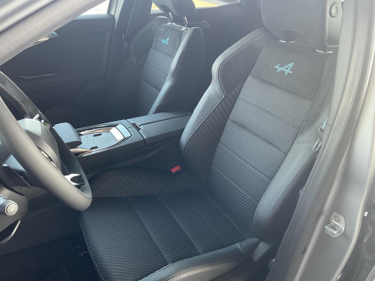 Renault Austral 1.2 E-Tech full hybrid 200 iconic esprit Alpine / Demo Hillegom / pack vision / pack light & sound / pack around view camera / 4CONTROL /