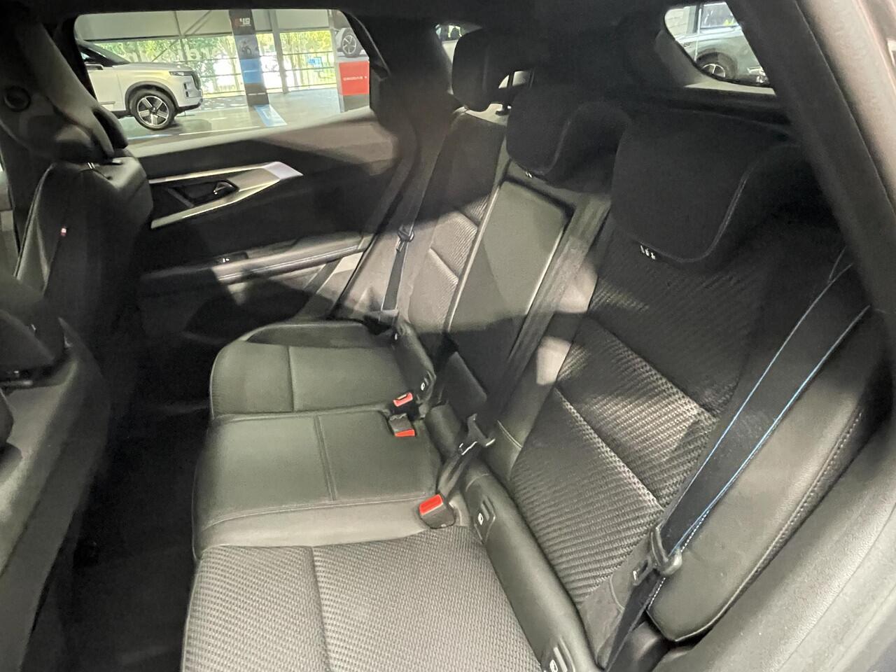 Renault Austral 1.2 E-Tech full hybrid 200 techno esprit Alpine | Adaptive Cruise Control | Stoelverwarming | Achteruitrijcamera | Apple CarPlay / Android Auto |