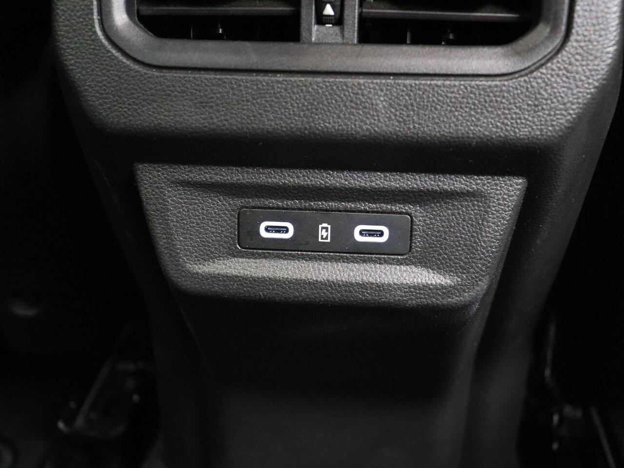 Renault Austral E-Tech full hybrid 200pk techno esprit Alpine | Stoel- en stuurwielverwarming | Voorruitverwarming | Massage |