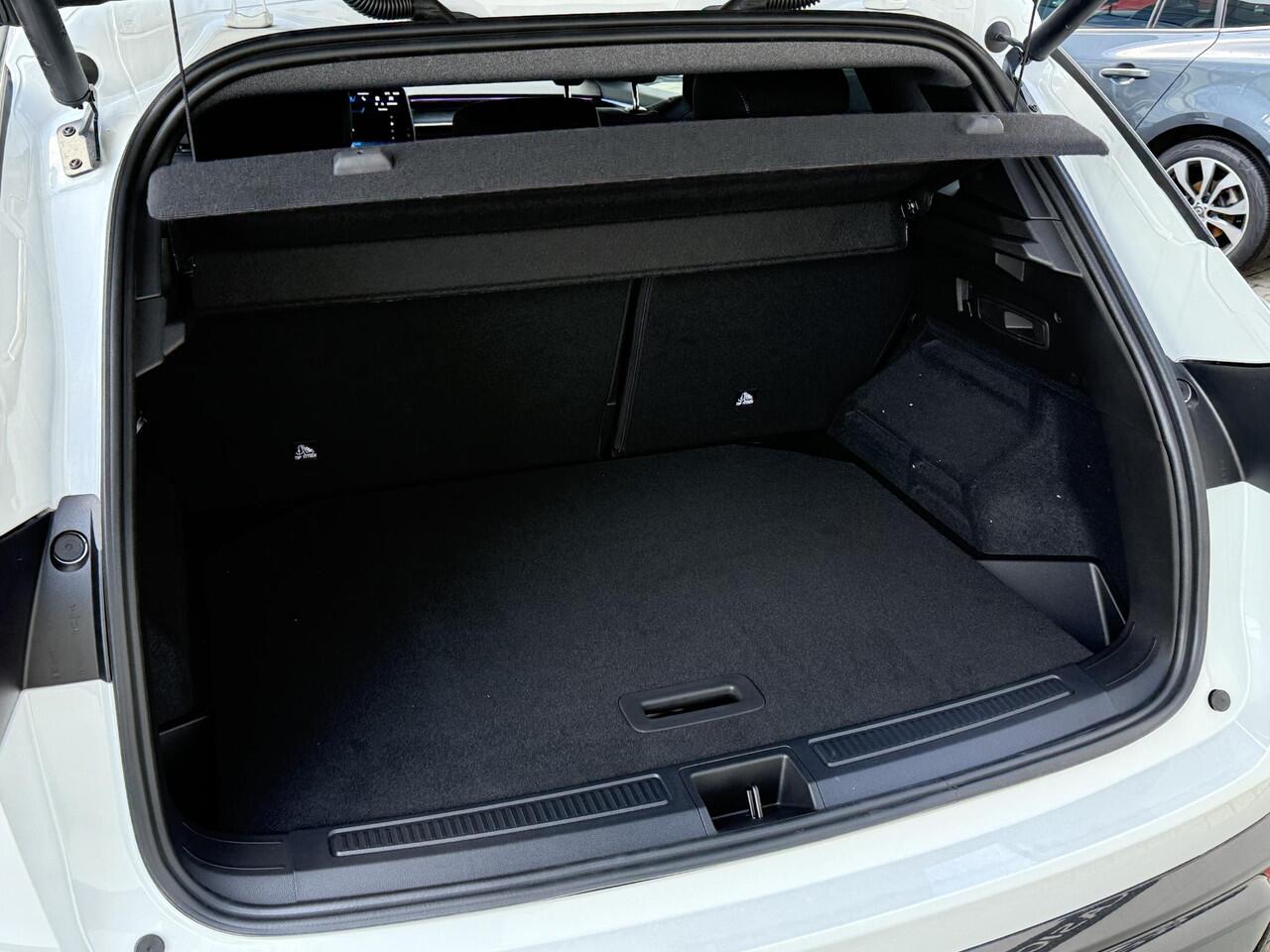 Renault Austral 1.2 E-Tech full hybrid 200 Esprit Alpine Direct uit voorraad leverbaar! | Panoramadak | Winter Pack | Nieuw model