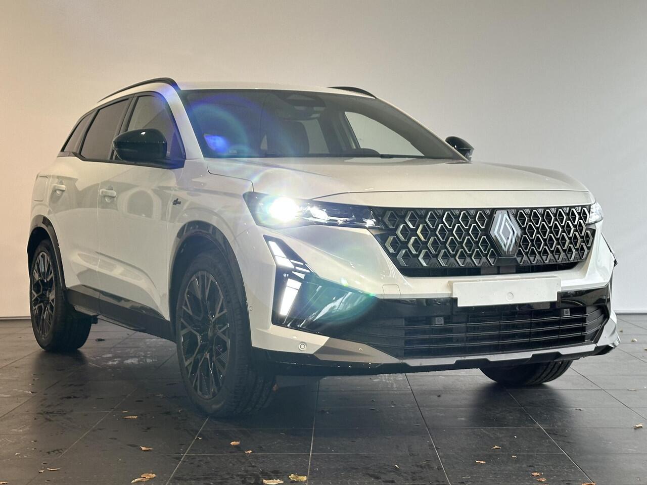 Renault Austral 1.2 E-Tech full hybrid 200 iconic esprit Alpine ADAPTIVE CRUISECONTROL | STOEL-/STUURVERWARMING | ACHTERUITRIJCAMERA | ELEKTRISCHE ACHTERKLEP | Nieuw model