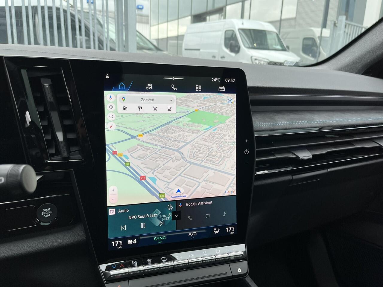 Renault Austral 1.2 E-Tech full hybrid 200 techno esprit Alpine | Panoramadak |