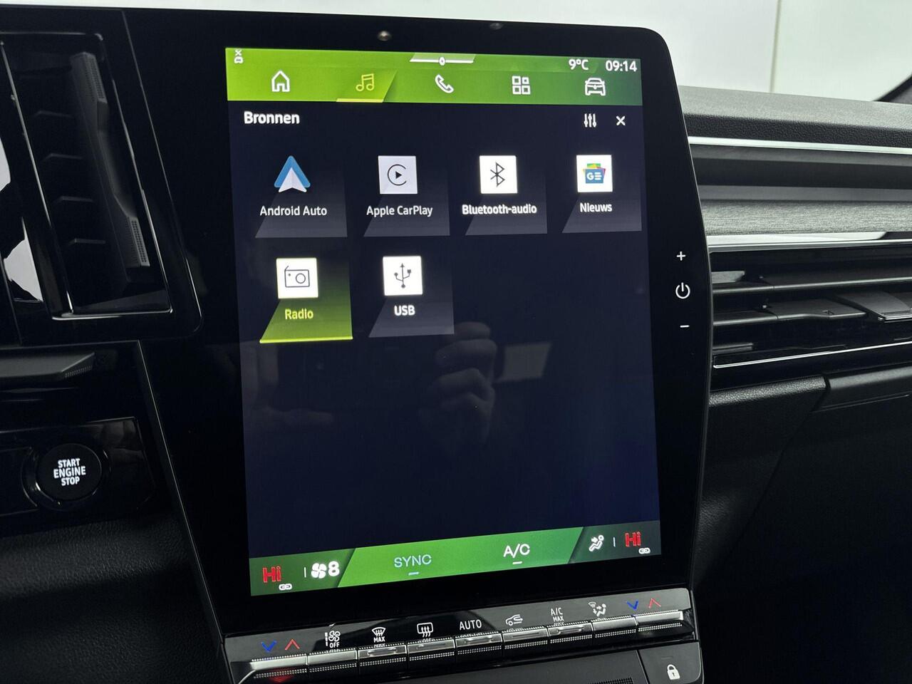 Renault Austral 1.2 E-Tech full hybrid 200Pk techno | Navigatie | Apple / Android Carplay | Camera Rondom | Climate Control | Adaptive Cruise Control | Dodehoek Detectie |