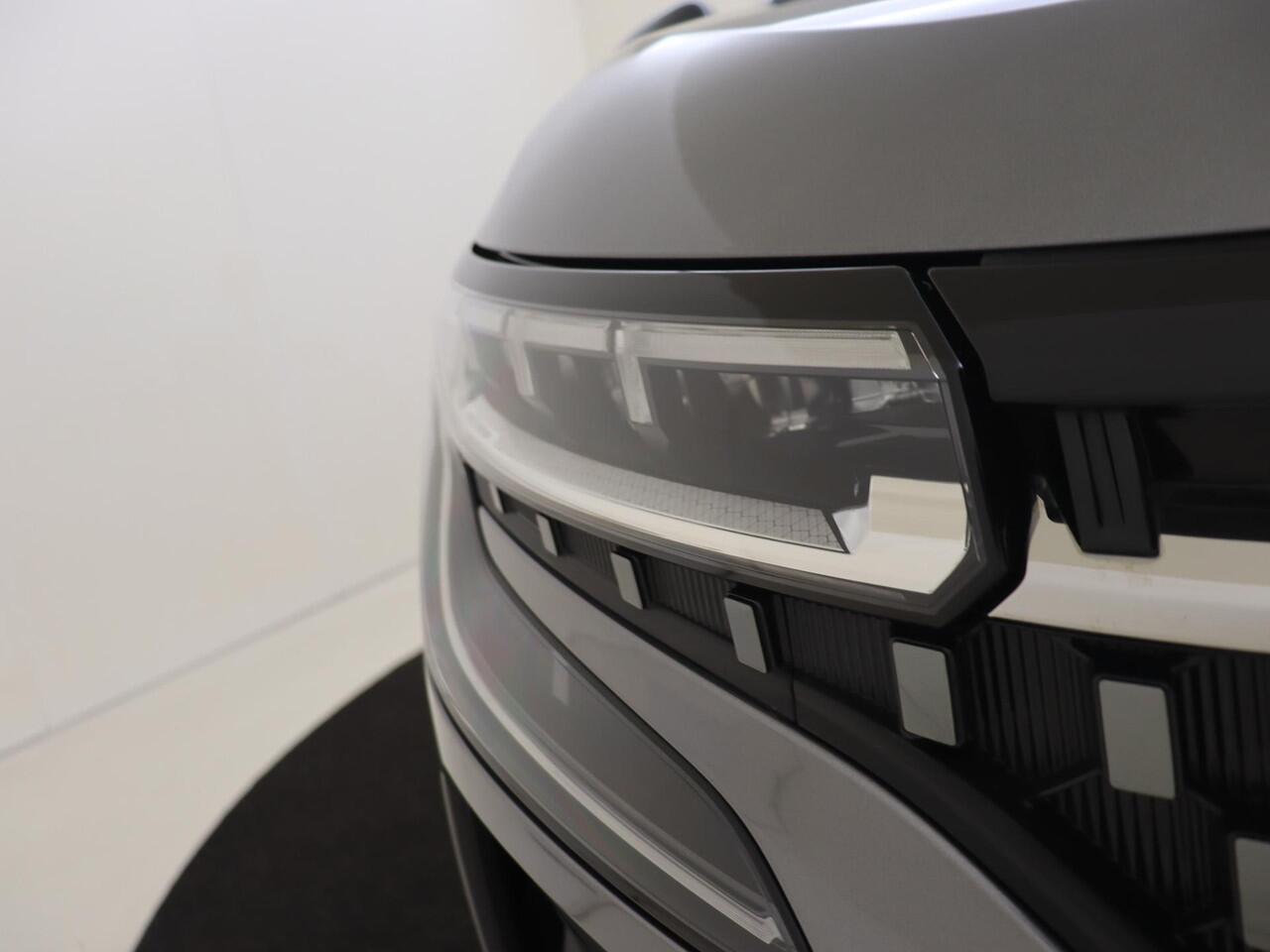 Renault Austral 1.2 E-Tech full hybrid 200 PK techno | Automaat | Navigatie | Panorama dak | 360 Camera | Climate Control