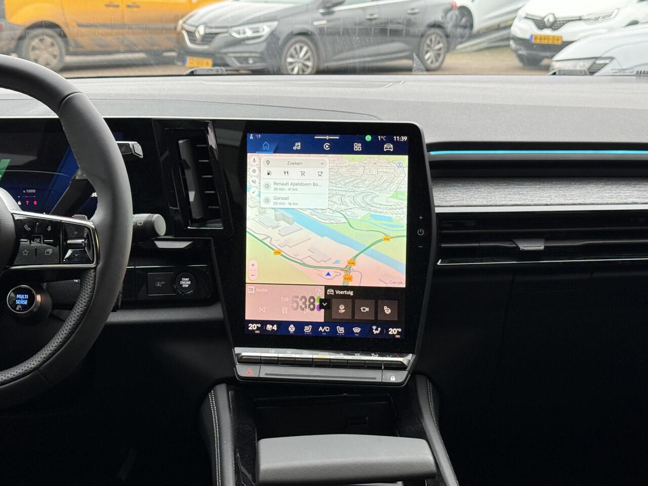 Renault Austral 1.3 mild hybrid 160 X-tronic | Demo | Stoel & stuur verwarming | Panorama dak | Elektrische stoelen | Cruise adaptief | 360 graden camera |