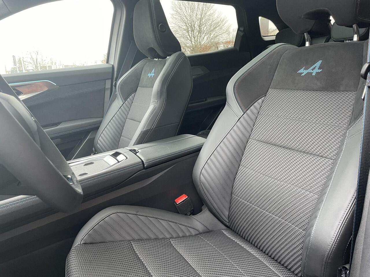 Renault Austral 1.2 E-Tech full hybrid 200 iconic esprit Alpine / 4CONTROL advanced / PACK AROUND VIEW CAMERA / PACK LIGHT & SOUND / PACK VISION