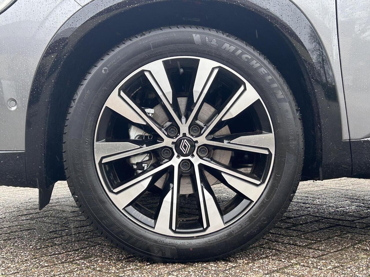 Renault Austral 1.3 Mild Hybrid 160 X-tronic Techno / Trekhaak afn. / trekgewicht 1.800 kg / Pack Look / Pack Solid / Pack around view camera / Pack Safety / Panorama dak / Adaptieve Cruise / Massage stoel / elektrische stoel met geheugen / verwarmde voorruit / verwarmd