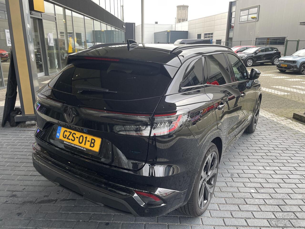 Renault Austral 1.2 E-Tech full hybrid 200 techno esprit Alpine Renault Austral 1.2 E-Tech Hybrid 200 Techno Esprit Alpine / Demo Martijn van Kampen