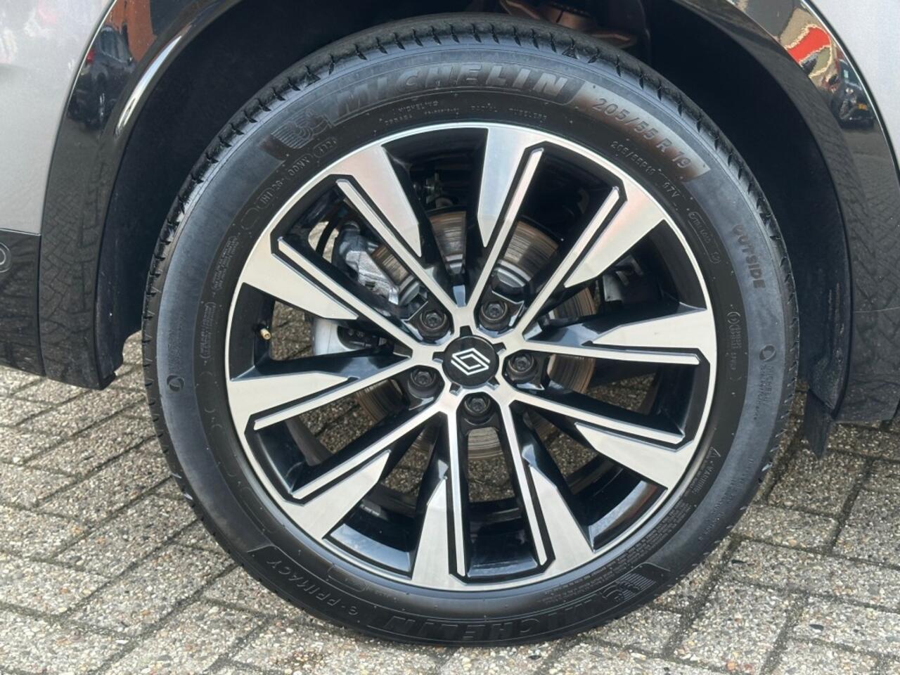 Renault Austral 1.2 ET FH 200 TECHNO