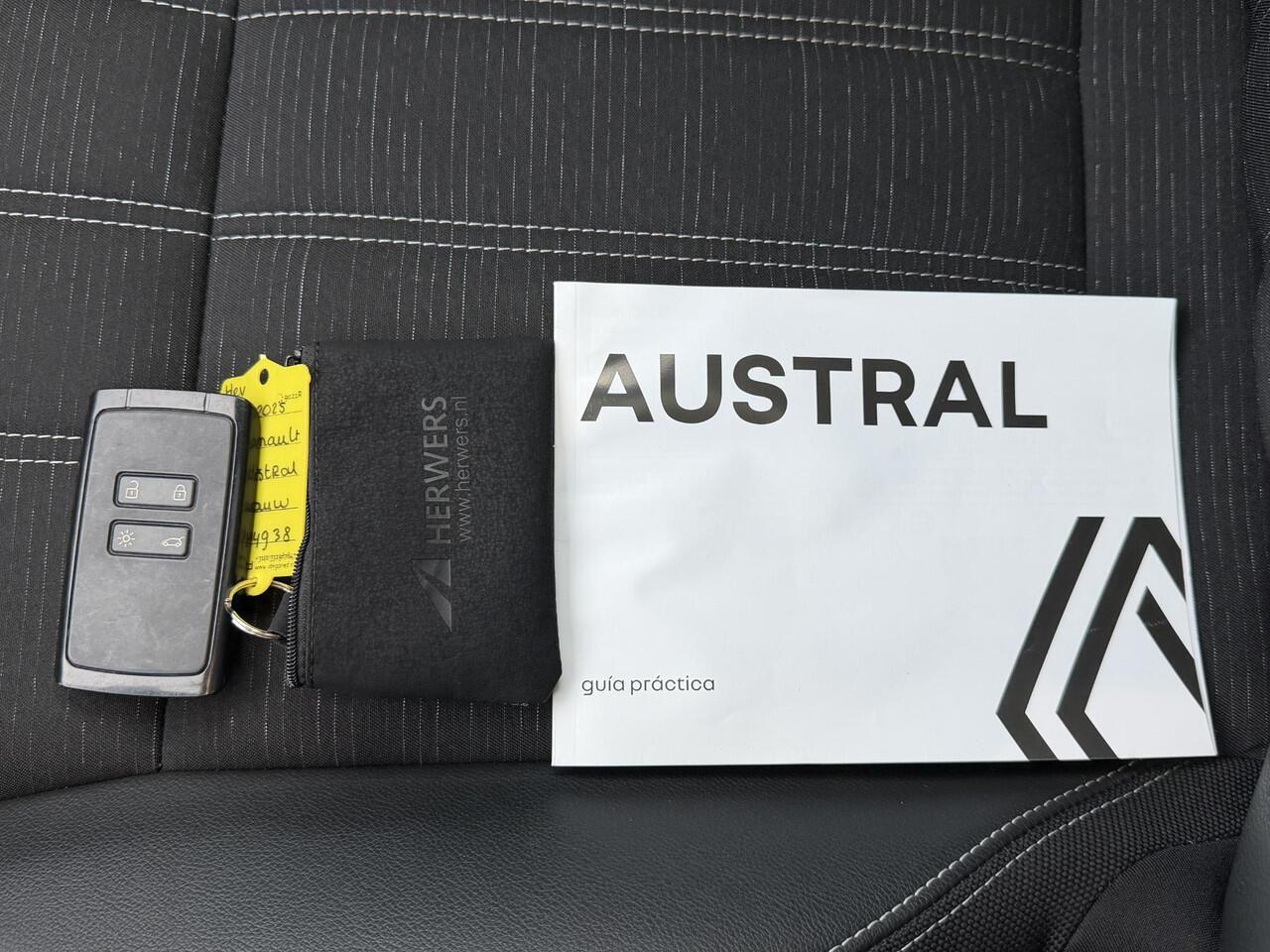 Renault Austral E-Tech full hybrid 200 techno / Fabrieksgarantie tot 03-2028 / Panoramadak / Adaptief Cruise Control / 360 Graden Camera / Apple Carplay & Android Auto / Dodehoek Detectie / Climate Control /
