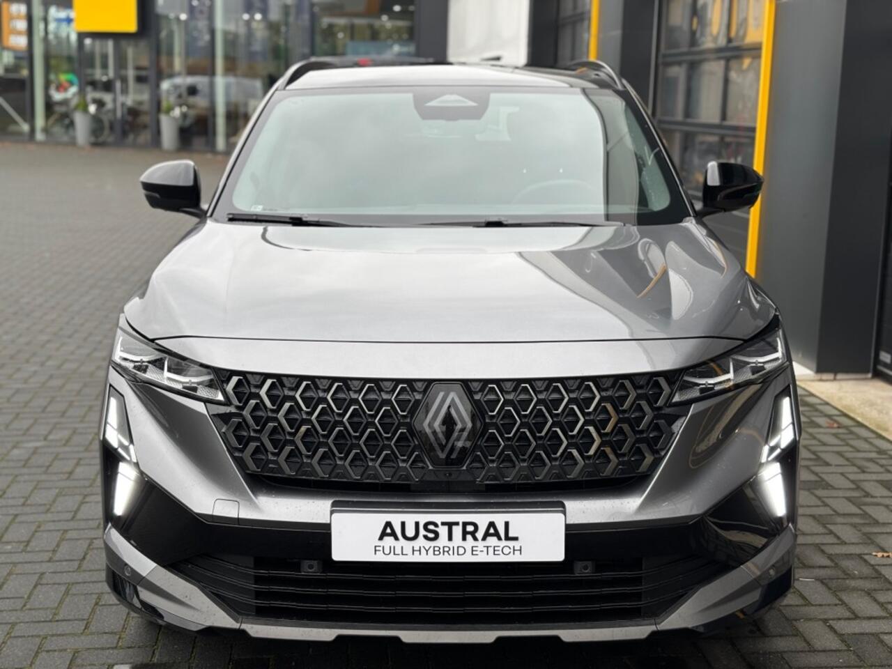 Renault Austral Esprit Alpine full hybrid E-Tech 200 Pack light en sound Pack around view camera