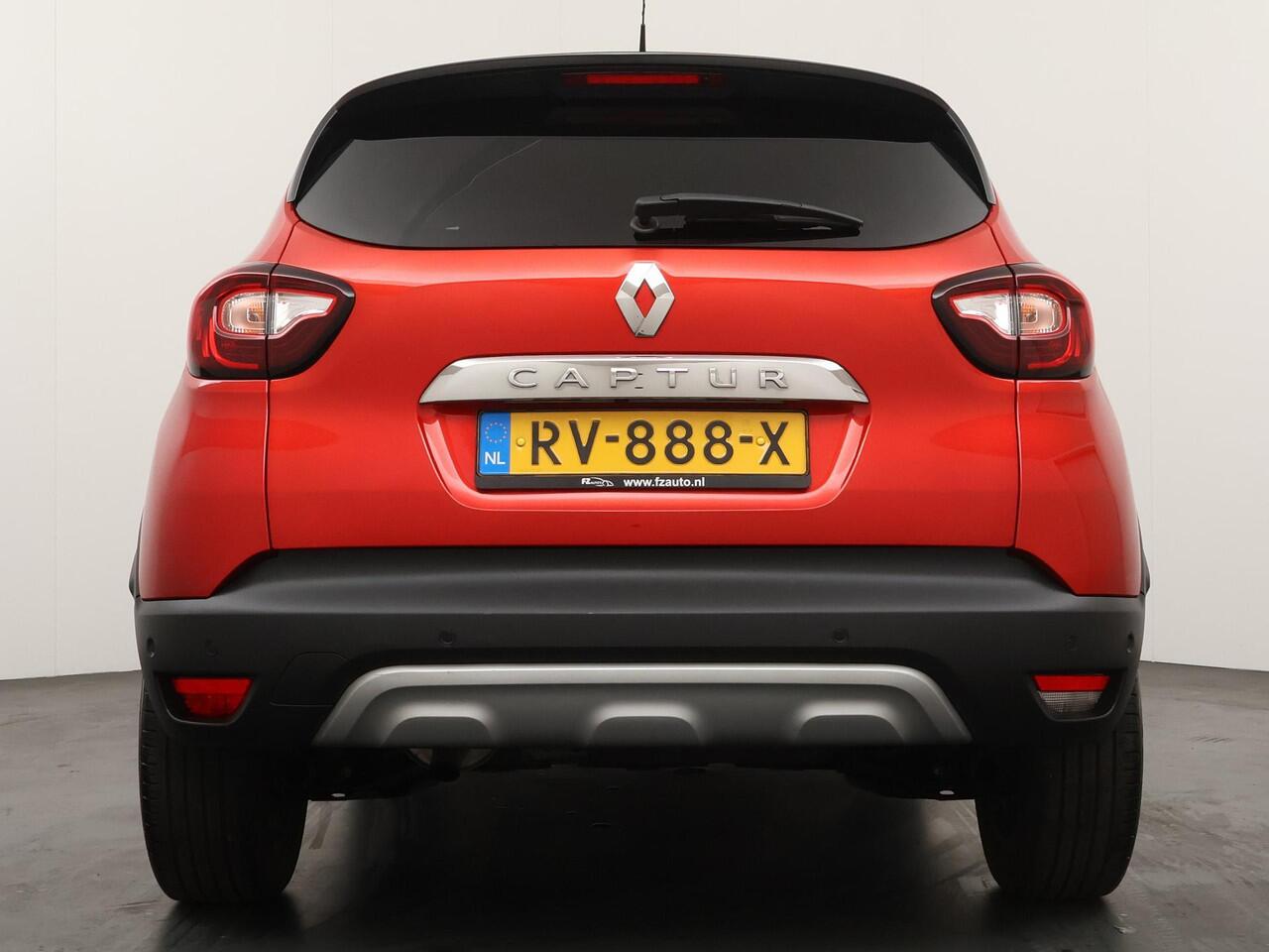 Renault CAPTUR 1.2 TCe Intens - Automaat - Airco - Cruise Control