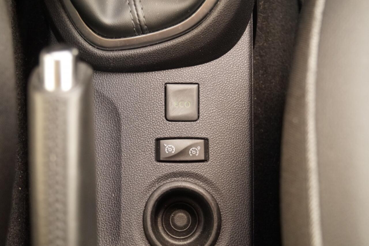 Renault CAPTUR 0.9 TCe Intens Pack Premium -LED-ECC-NAVI-PDC-