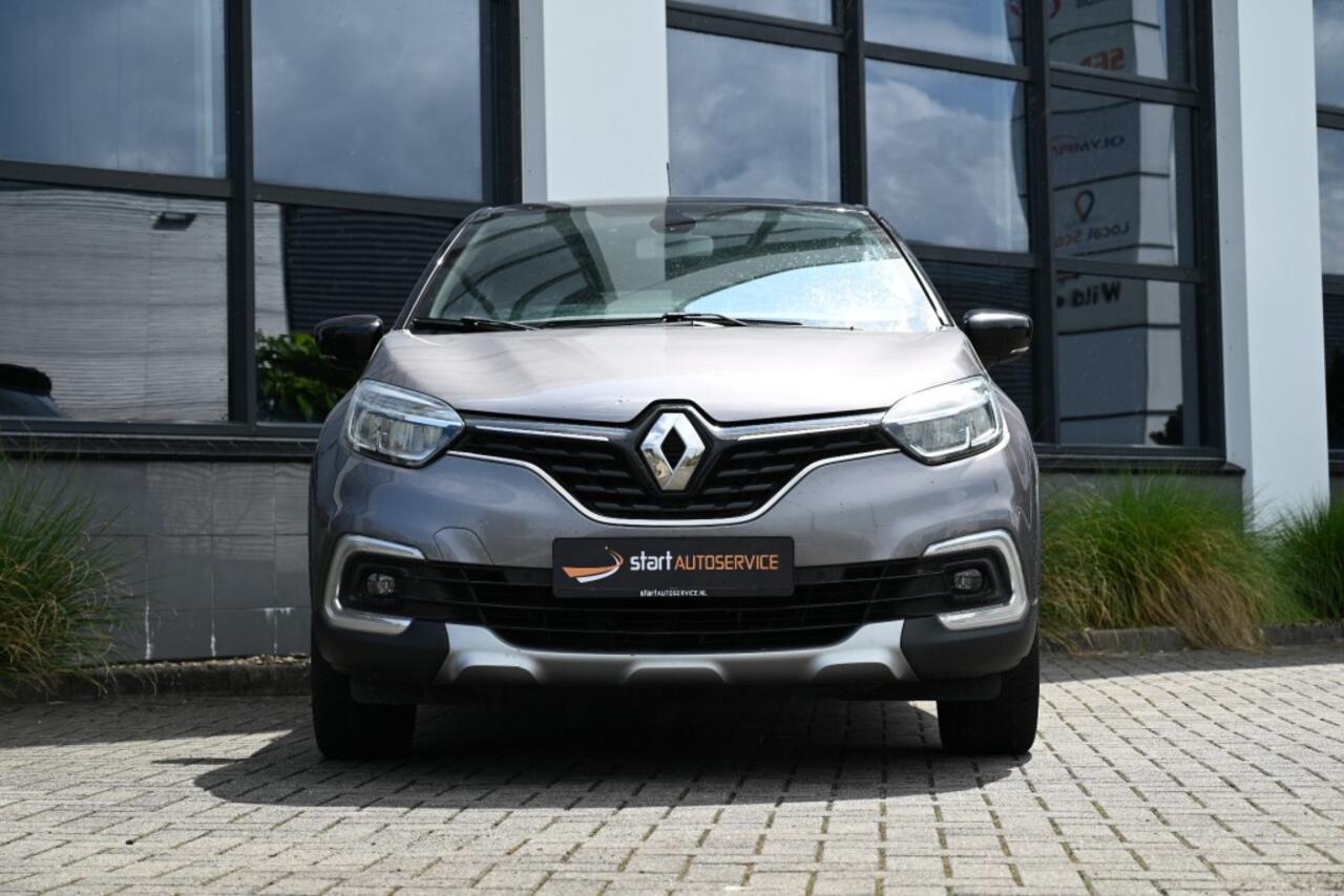 Renault CAPTUR Intense Cruise Navi Keyless