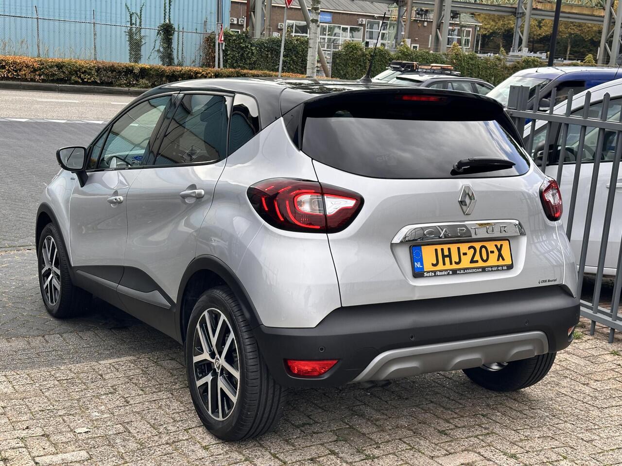 Renault CAPTUR 1.3 TCe S-Edition 130PK/PANORAMADAK/LEER/ALCANTARA/CAMERA