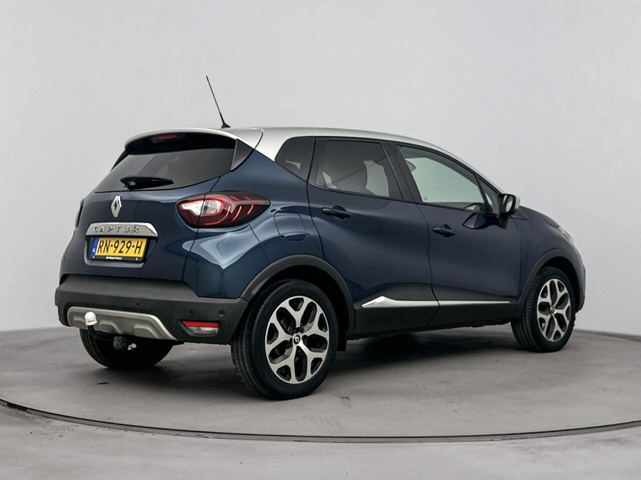 Renault CAPTUR 0.9 TCe 90pk Intens | Navigatie | Achteruitrij Camera | Parkeersensoren Voor & Achter | Climate Control | Cruise Control | Bluetooth Telefoonvoorbereiding | keyless Entry | Trekhaak | Privacy Glass |