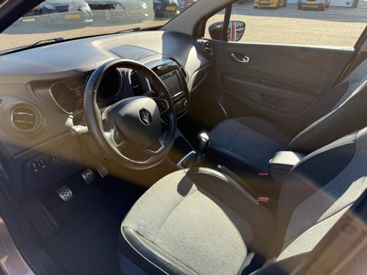 Renault CAPTUR 0.9 TCE INTENS AIRCO/NAVIGATIE/ECC/PDC/HOGE ZITen HOGE INSTAP