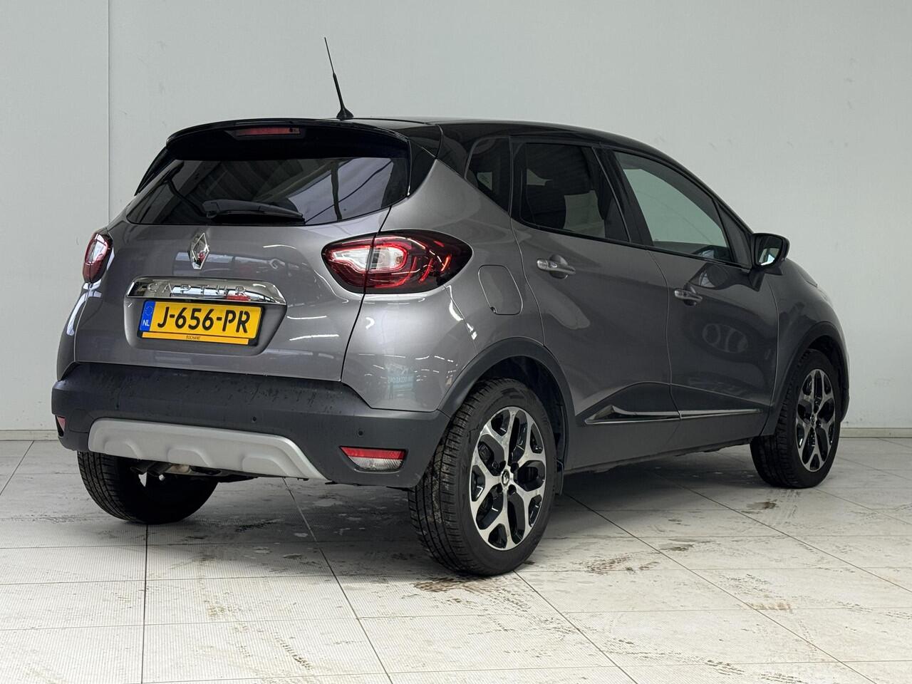 Renault CAPTUR 1.3 TCe Intens | Navigatie | Camera | Panoramadak | Cruise control |