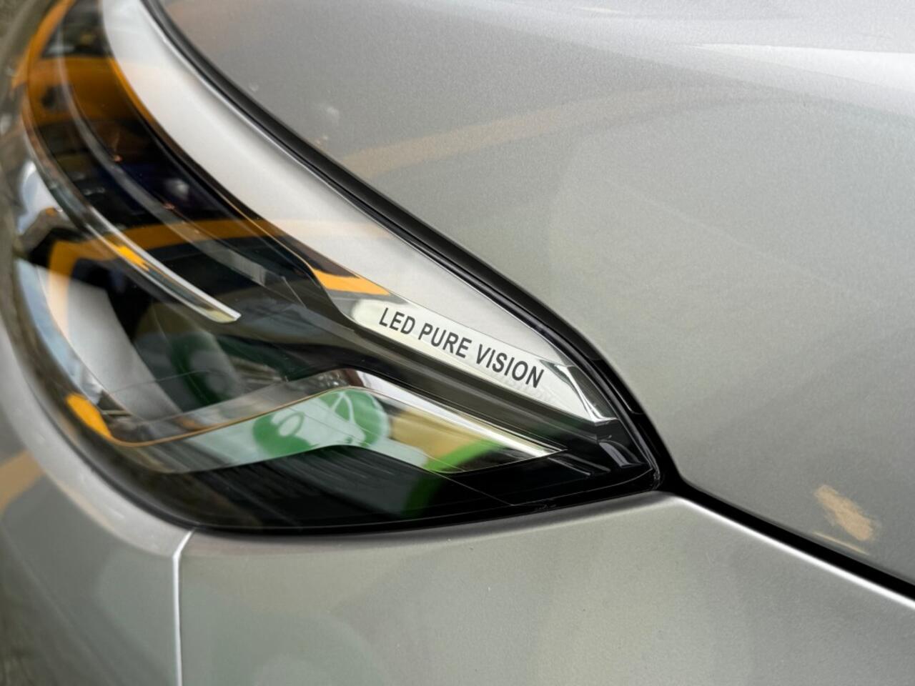 Renault CAPTUR 1.2 TCe Intens 120pk - Navi - camera