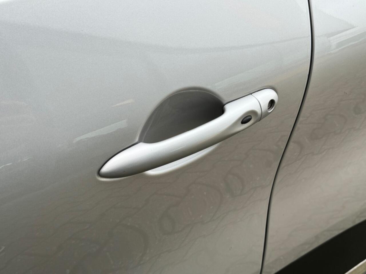 Renault CAPTUR 1.2 TCe Intens 120pk - Navi - camera