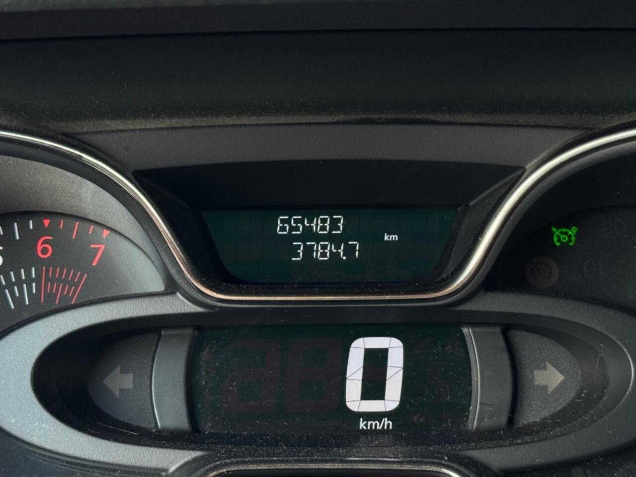 Renault CAPTUR 0.9 TCe 90pk Bose - Navi - Camera - LED