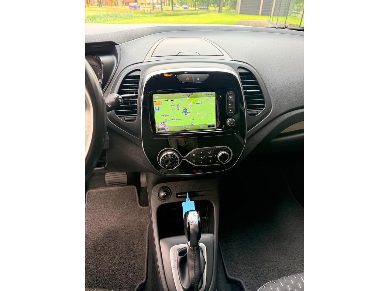 Renault CAPTUR 1.3 TCe Intens