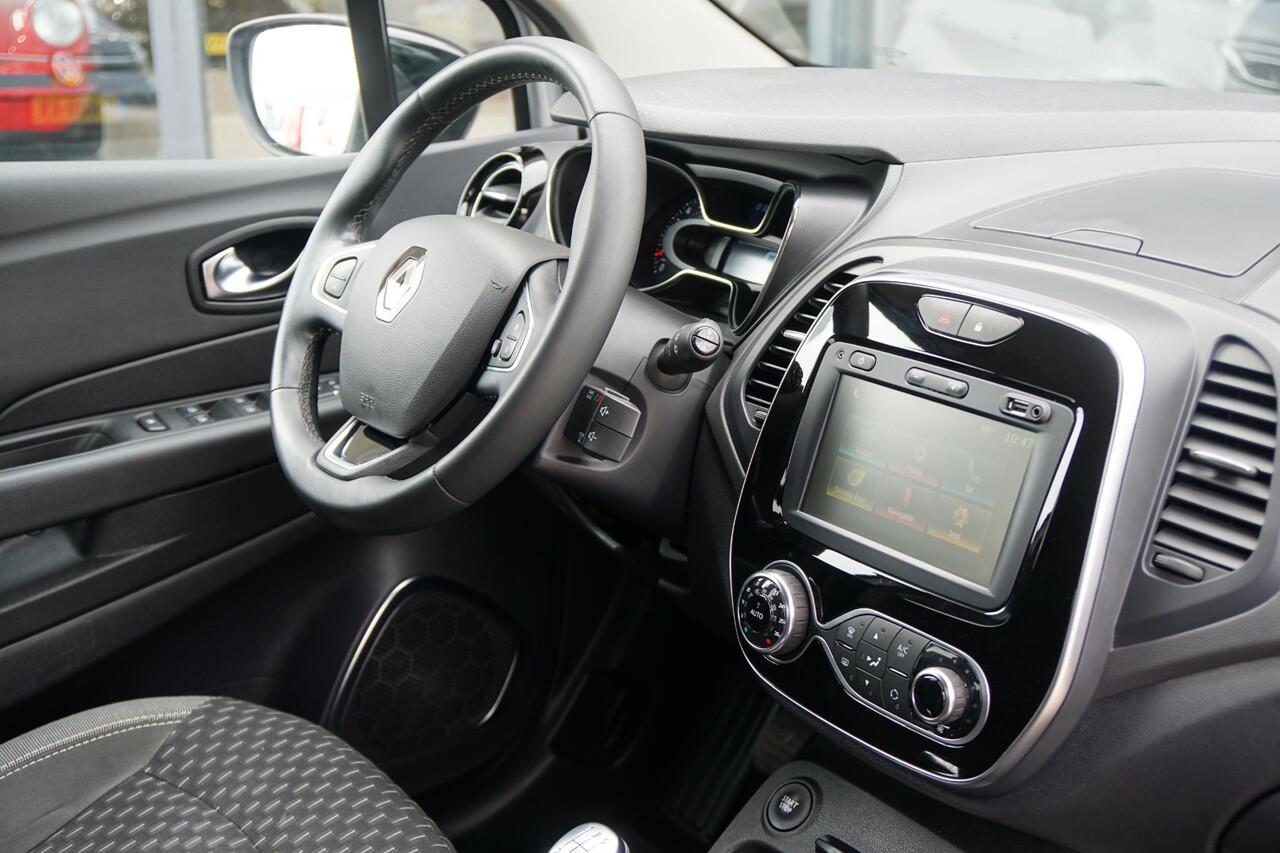 Renault CAPTUR 0.9 TCe Intens + STOELVERWARMING / LED / PARKEERSENSOREN