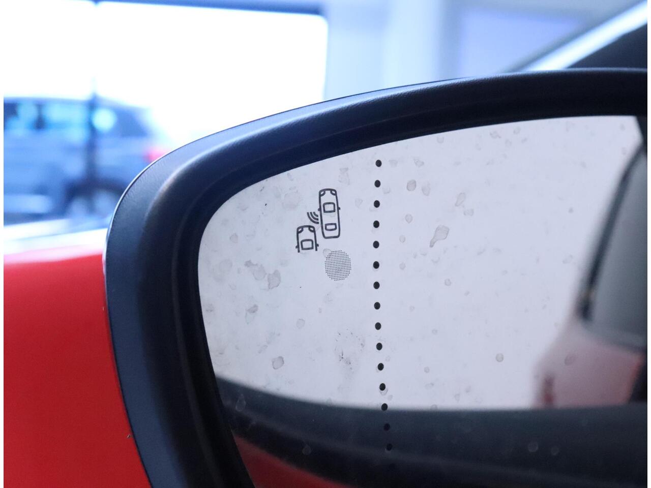 Renault CAPTUR 0.9 TCe Intens | Navigatie | Camera + parkeersensoren | Cruise control