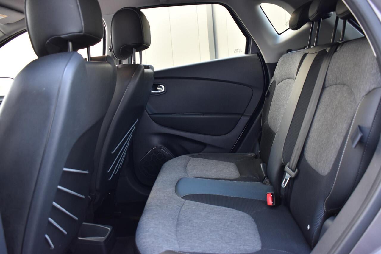 Renault CAPTUR TCe 130 Intens | NAVI | CRUISE CONTROL | CLIMATE CONTROL | PDC | LMV