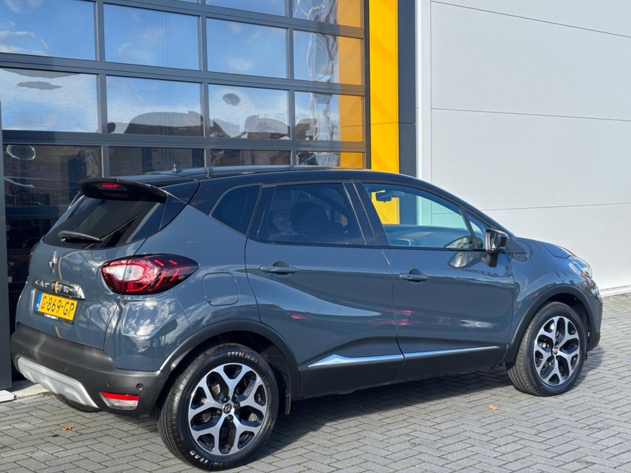 Renault CAPTUR TCe 90 Intens Camera