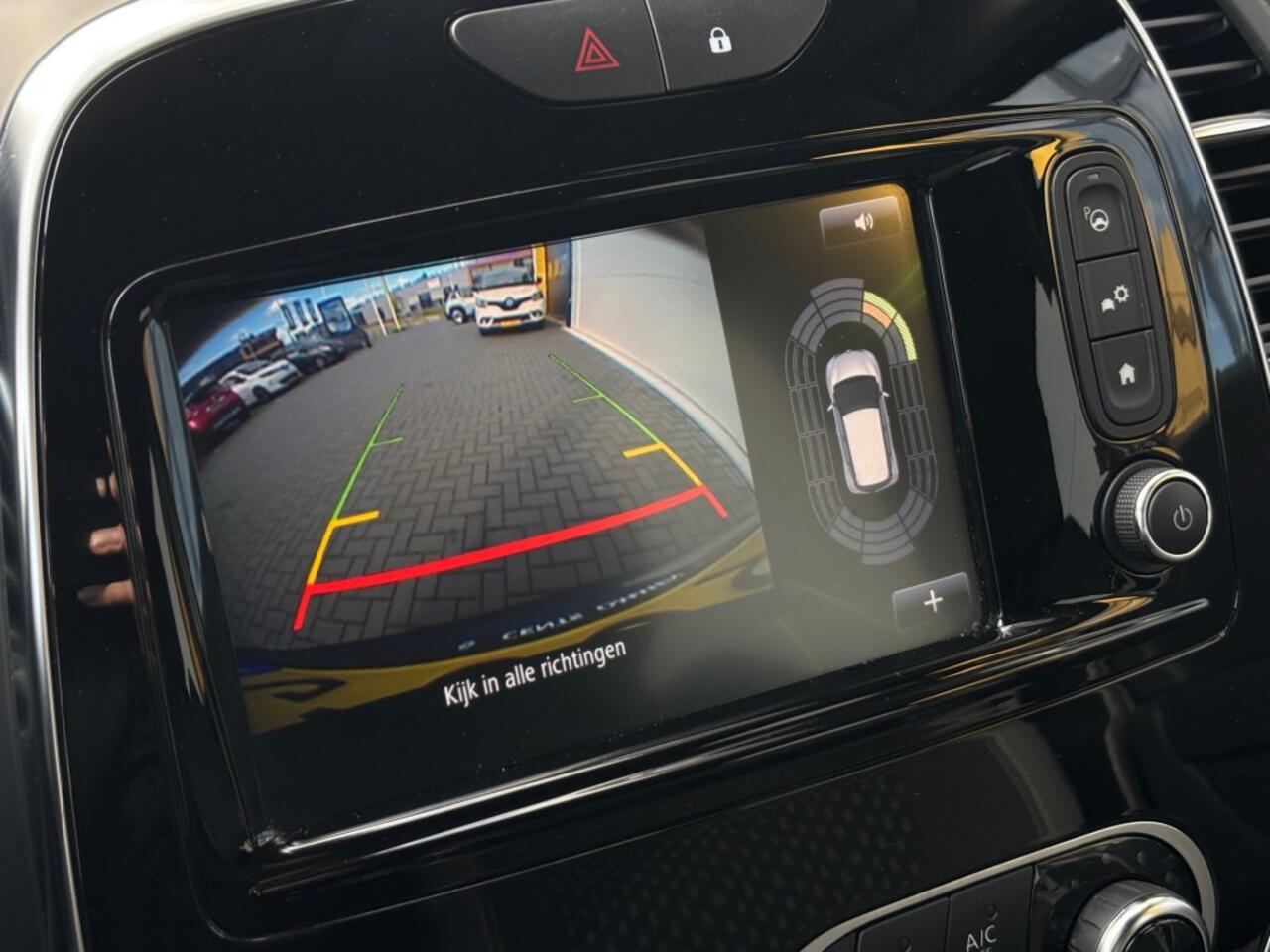 Renault CAPTUR TCe 90 Intens Camera