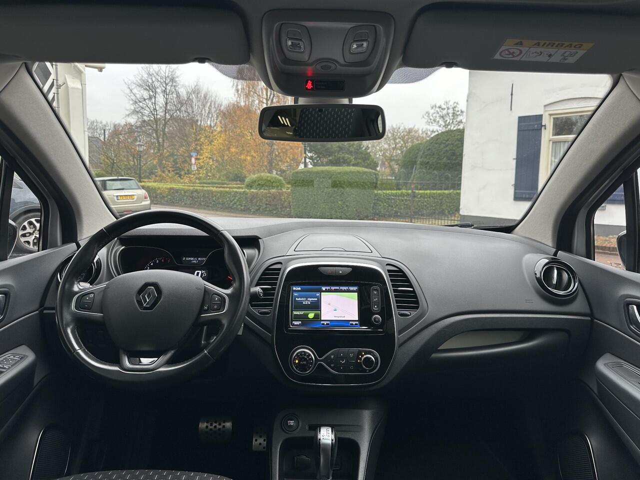 Renault CAPTUR 1.3 TCe 150 EDC Intens | Camera achter | Panorama dak | Dealer onderhouden! |
