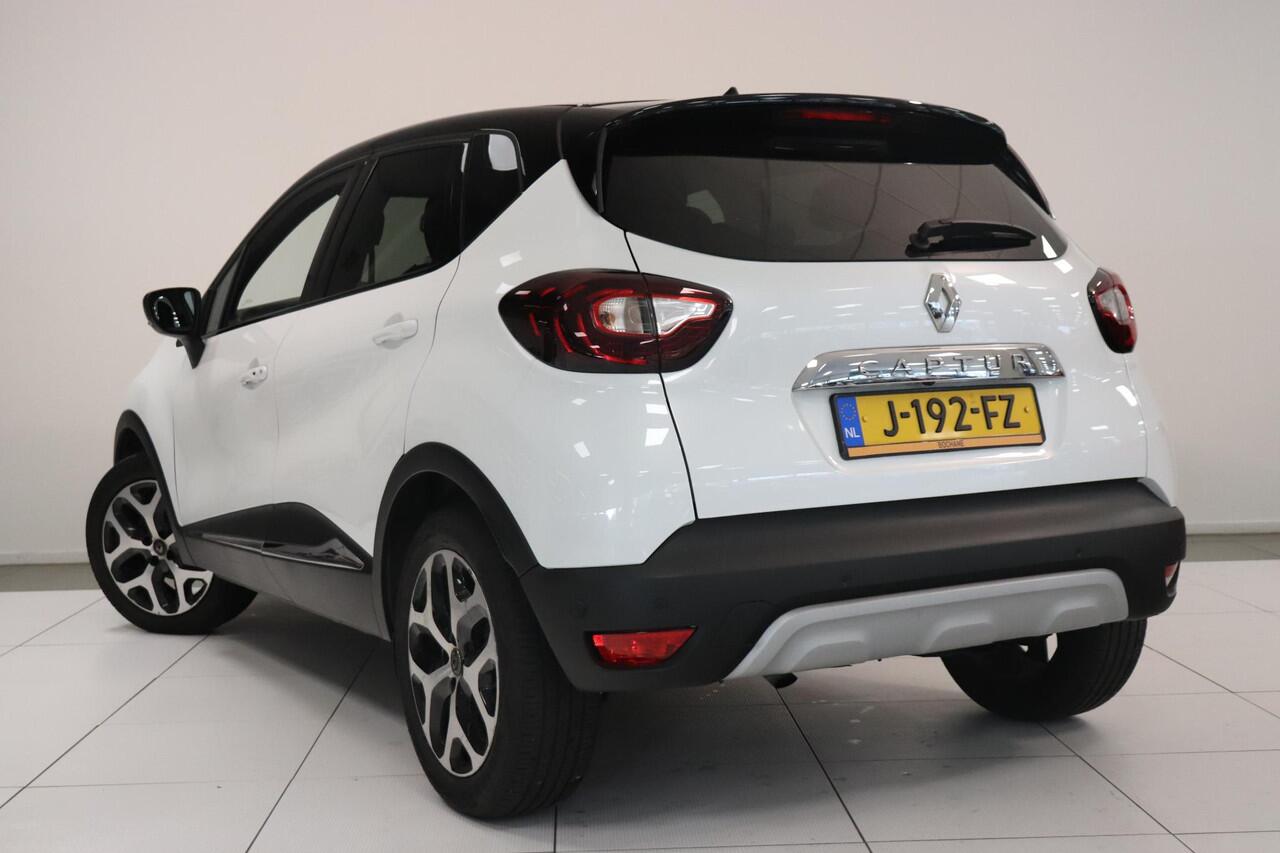Renault CAPTUR 0.9 TCe Intens | Panoramadak | Camera | Climate control | Cruise control | Navigatie | AndroidAuto | Navigatie |