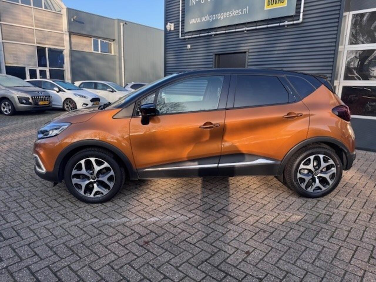 Renault CAPTUR 1.3 TCe Intens Automaat en Led koplampen. Navi.