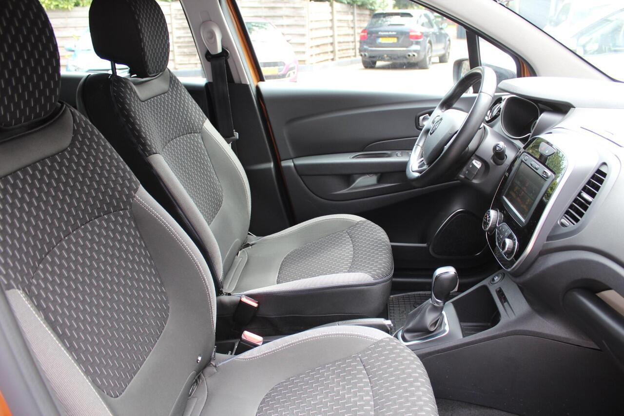 Renault CAPTUR 1.3 EDC Intens 150 AUTOMAAT