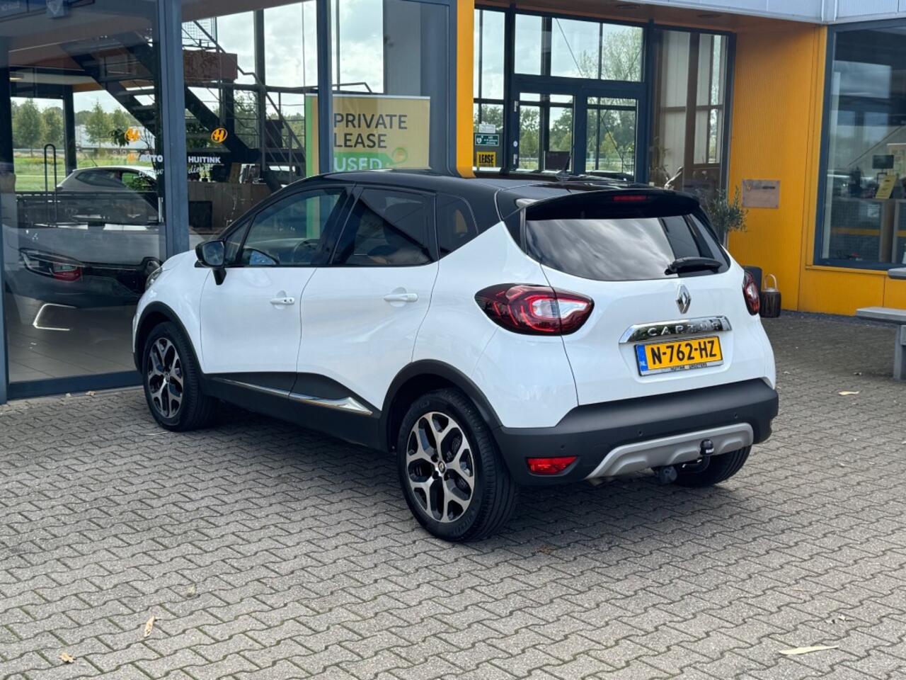 Renault CAPTUR 1.3 TCe 150pk Intens - navi - camera