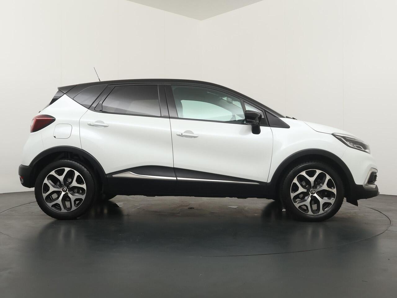 Renault CAPTUR 1.3 TCe Intens - Automaat - Navigatie - Climate Controle - Keyless Entry & Start