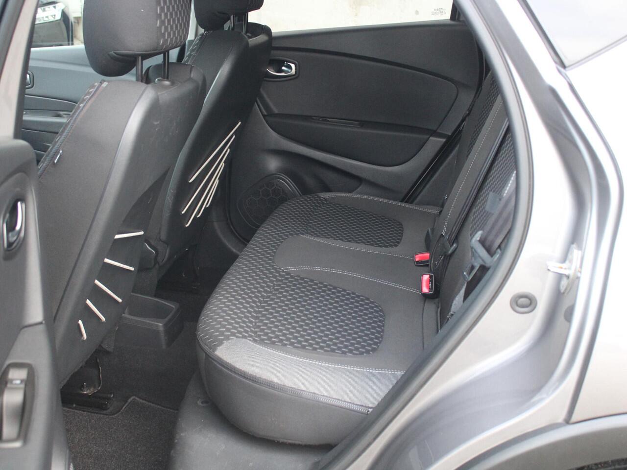 Renault CAPTUR 0.9 TCe Intens | NAVIGATIE |