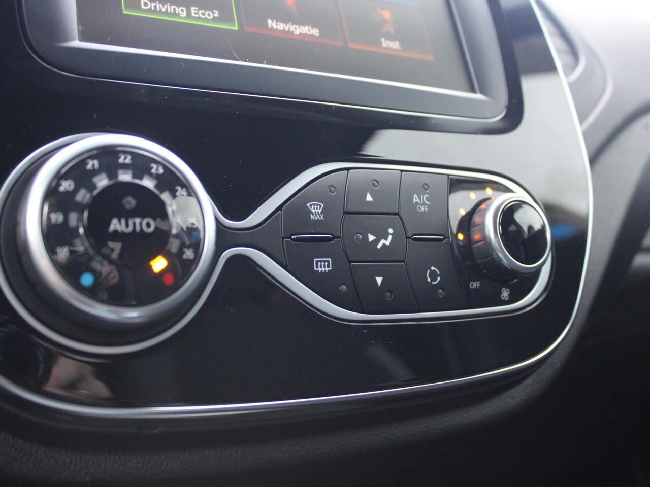 Renault CAPTUR 0.9 TCe Intens | NAVIGATIE |