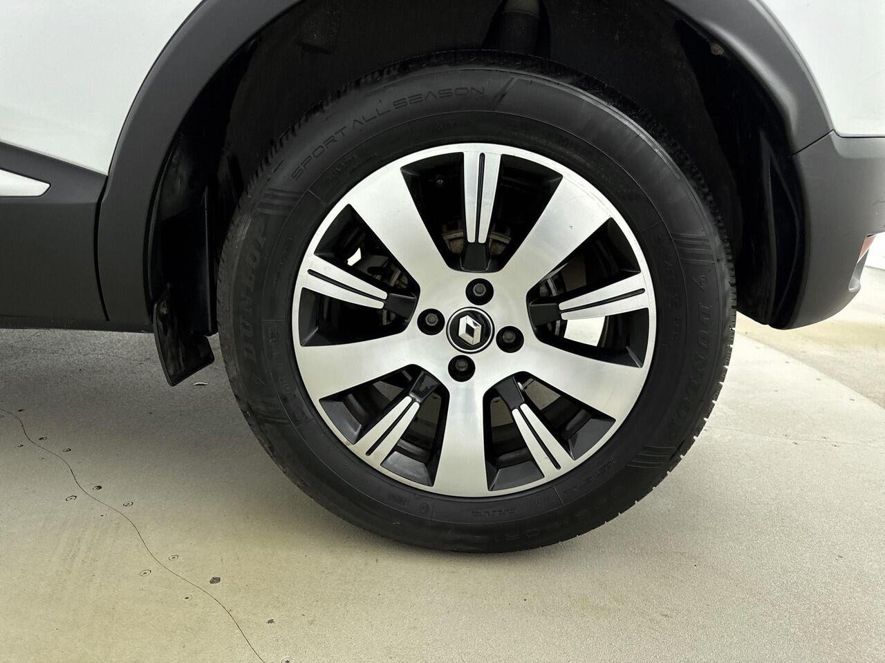 Renault CAPTUR 0.9 TCe Life 90PK | Navigatie | Cruise Control | Lichtmetalen Velgen | Airco