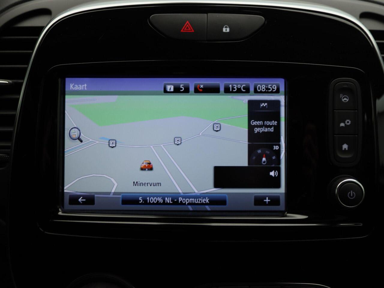 Renault CAPTUR TCe 90 Intens | R-Link navigatie | Easy Life Pack met parkeersensoren rondom, achteruitrijcamera en automatisch inparkeren | Climate Control | Two-tone metaalkleur |