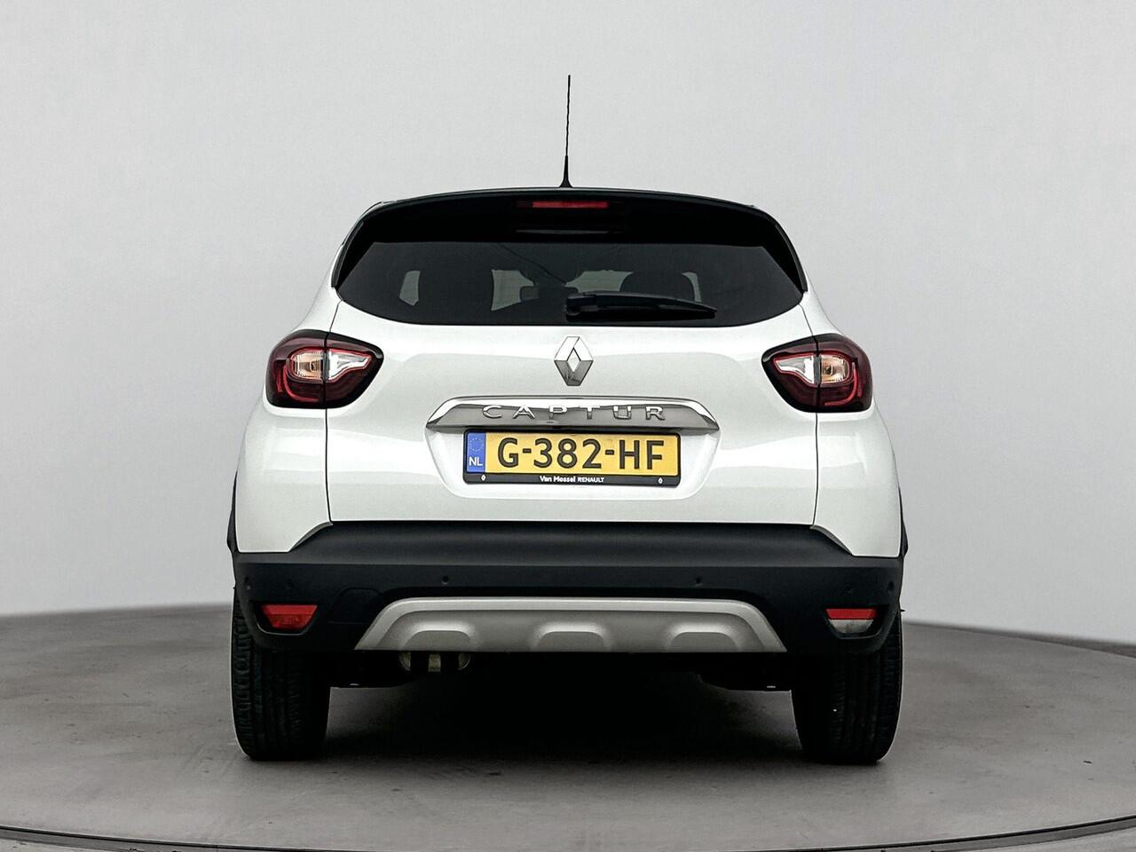 Renault CAPTUR 1.3 TCe Intens 150PK | Automaat | Navigatie | Climate Control | Cruise Control