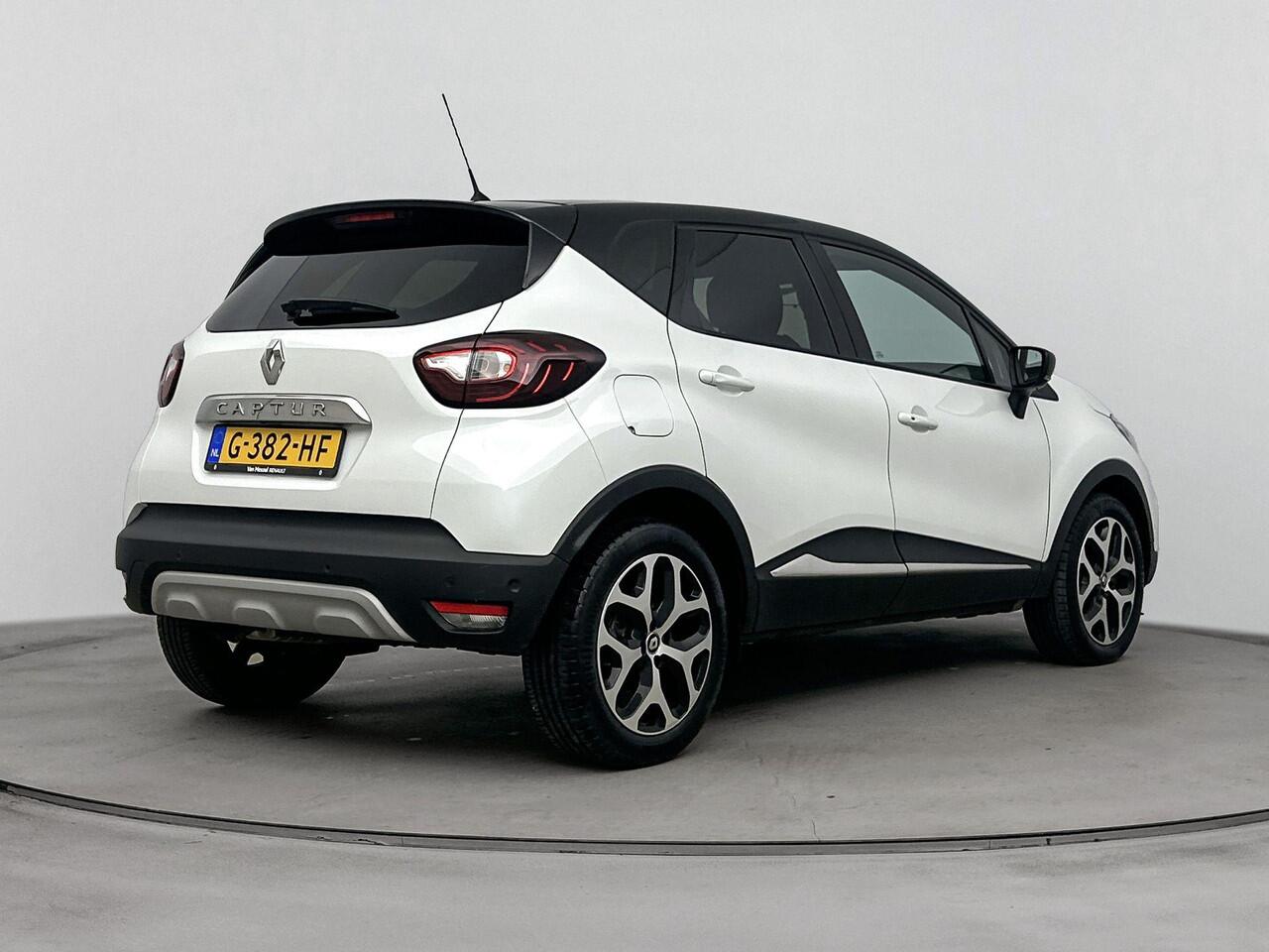 Renault CAPTUR 1.3 TCe Intens 150PK | Automaat | Navigatie | Climate Control | Cruise Control