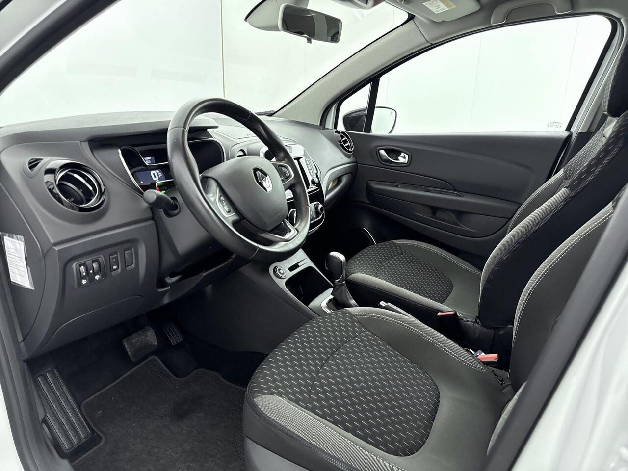 Renault CAPTUR 1.3 TCe Intens 150PK | Automaat | Navigatie | Climate Control | Cruise Control